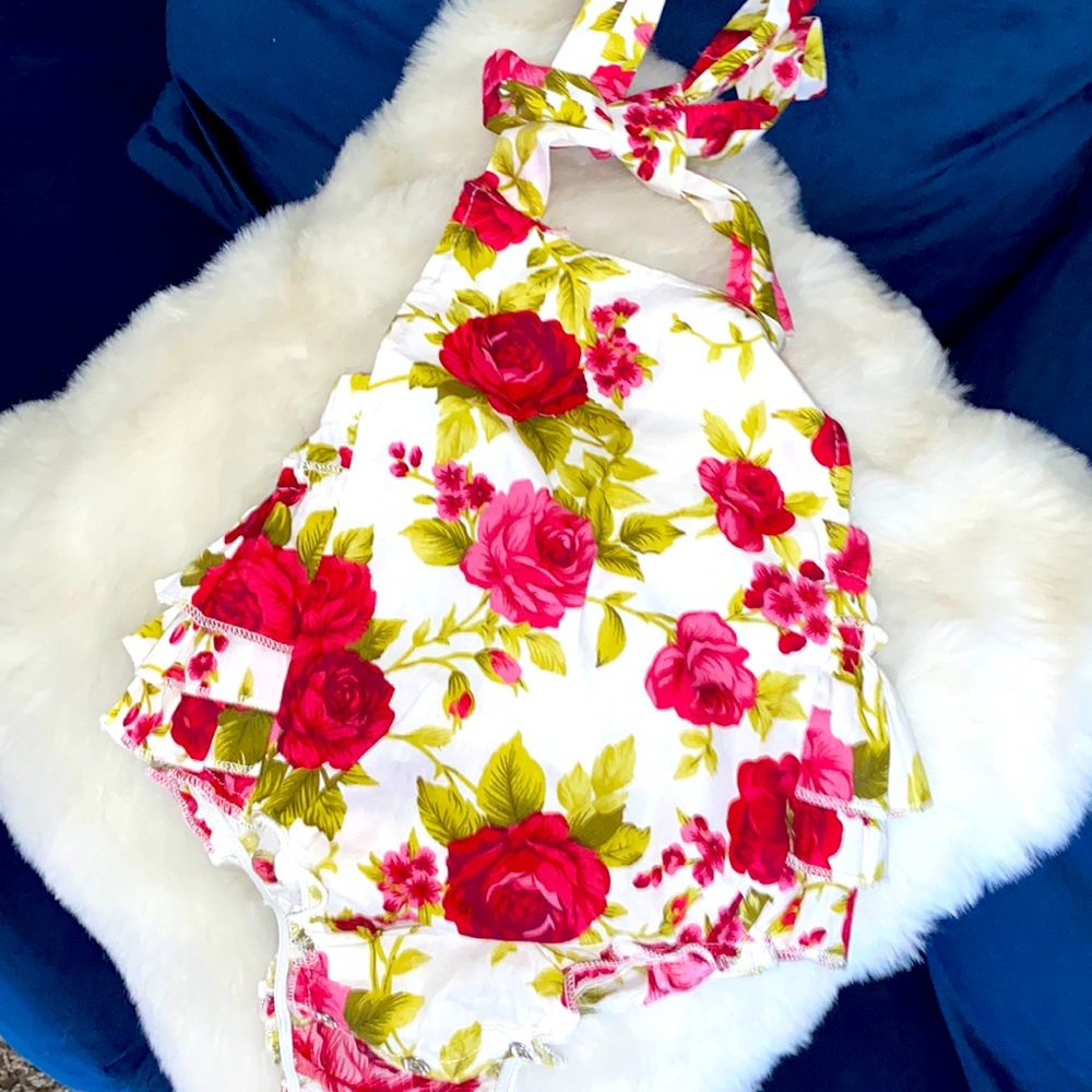 Baby onesie newborn never worn!